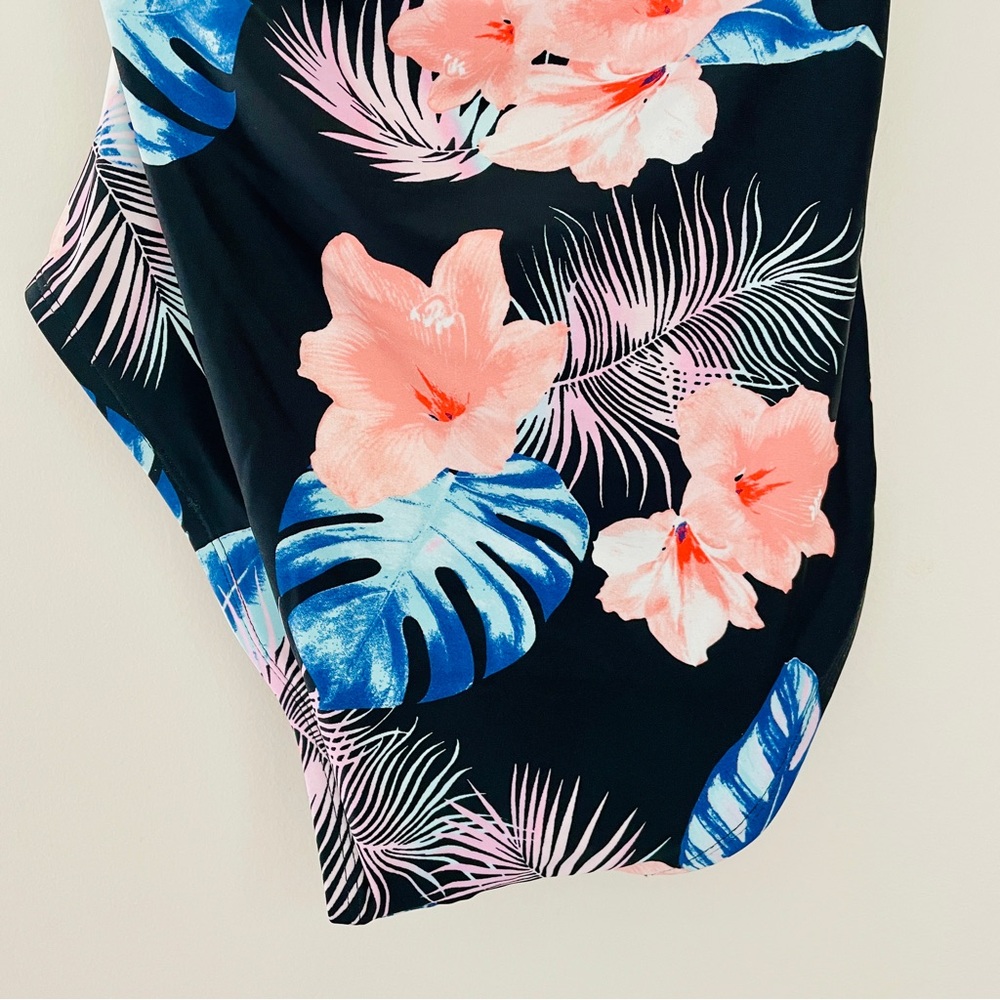 DKNY Black One-Piece Swimsuit Black Vibrant Tropical Floral Accents Large - Picture 8 of 9